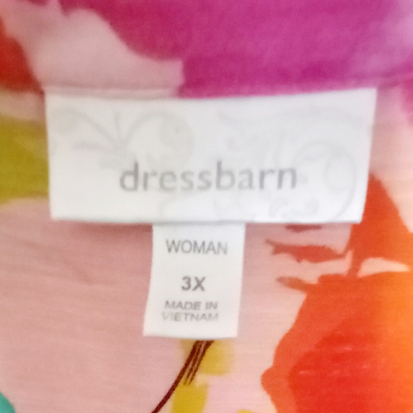 Sheer Short Sleeve Blouse - Picture 4 of 5